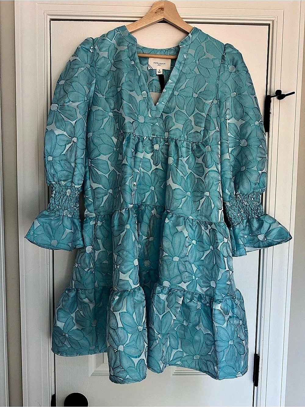Pomander Place Blue Daisy Jacquard Kenzo Dress Dress size small